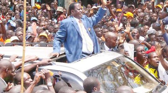 Raila Odinga, Führer der ODP. "So liegen Beweise dafür vor, dass der Anführer der damals oppositionellen ODM im Rift Valley offen zur Gewalt gegen andere Ethnien aufrief." [taz] <br/>Foto von Action Pixs (Maruko)