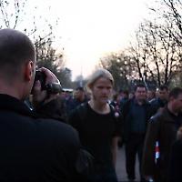 Polizist filmt Demonstration in Minsk <br/>Foto von greenchild